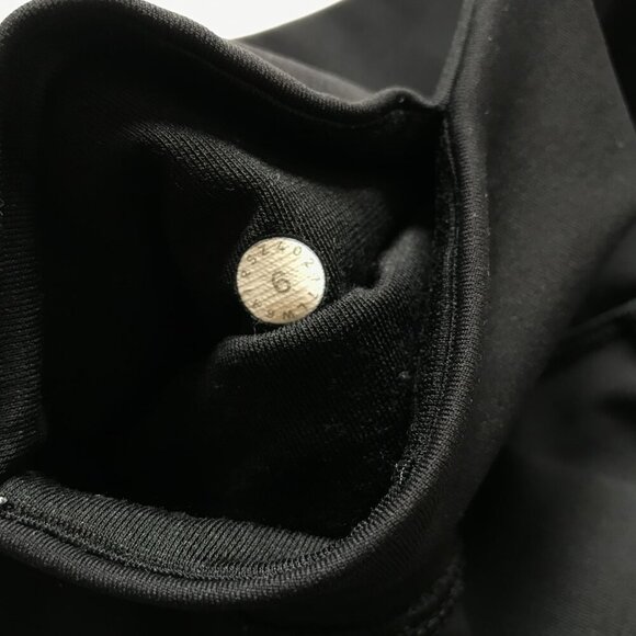 Lululemon Ornate Crop Leggings Womens 6 Black 17" Inseam Eyelet Side Trim Run - Picture 7 of 8